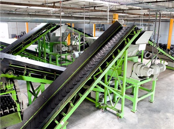 637881868357623987753