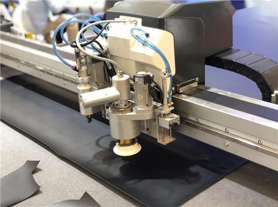 c303122f20da4041b6eaeb6e023d86db_看圖王