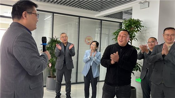 銷售啟動大會1104-8