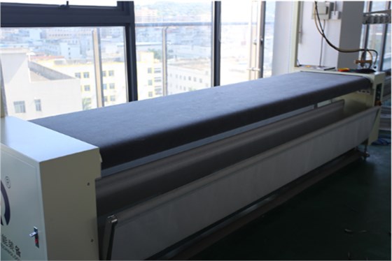 旋轉(zhuǎn)燙臺(tái)毛氈帶0424-1