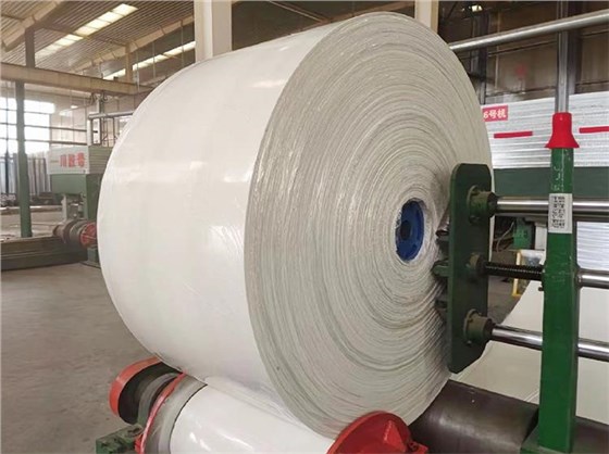 白色橡膠輸送帶0827-3